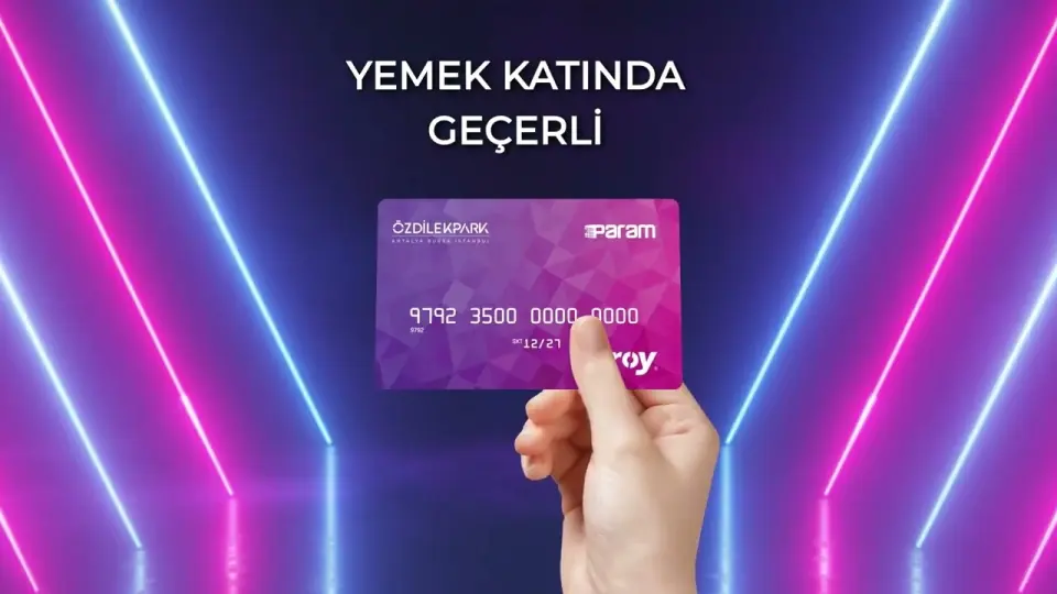 ÖzdilekPark Troy Kampanya Videosu videosundan seçili kare